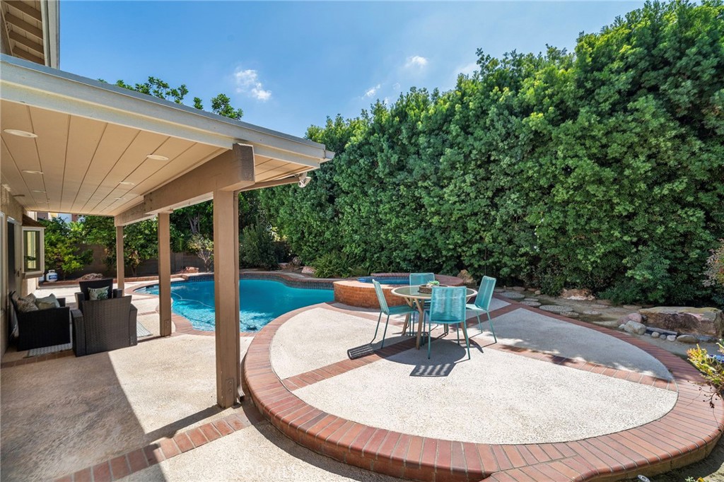 Property photo 46