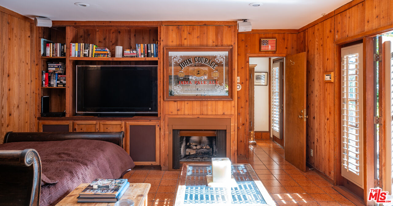 Property photo 34
