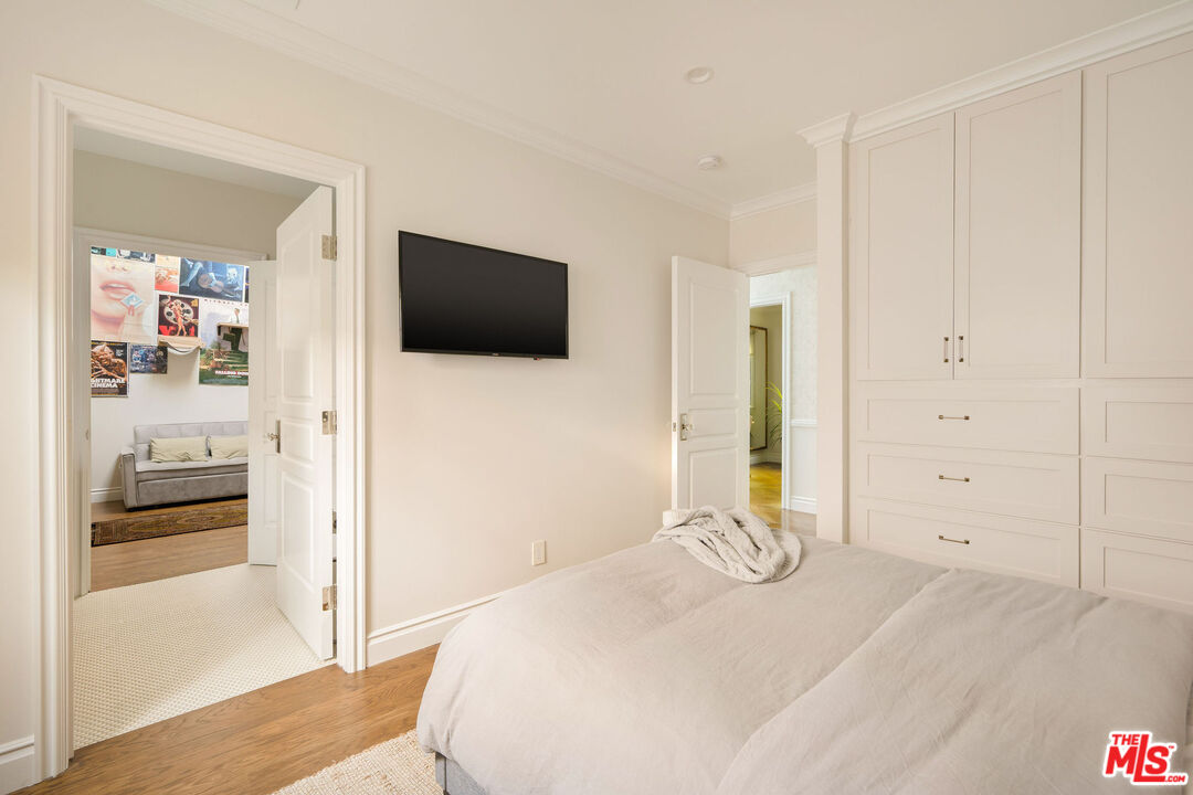 Property photo 24