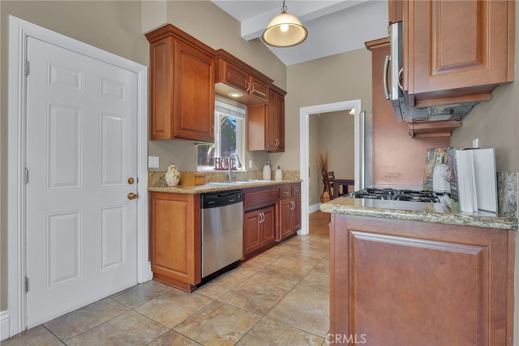 Property photo 23