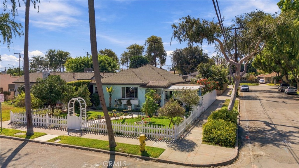 Property photo 32