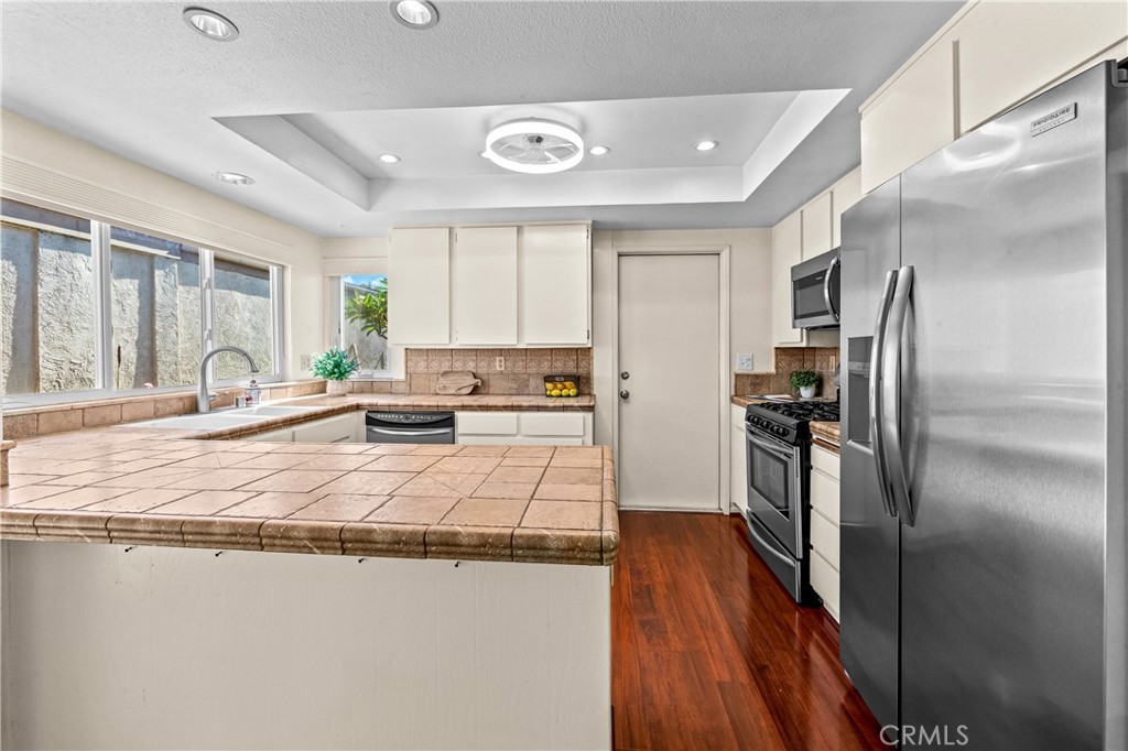 Property photo 28