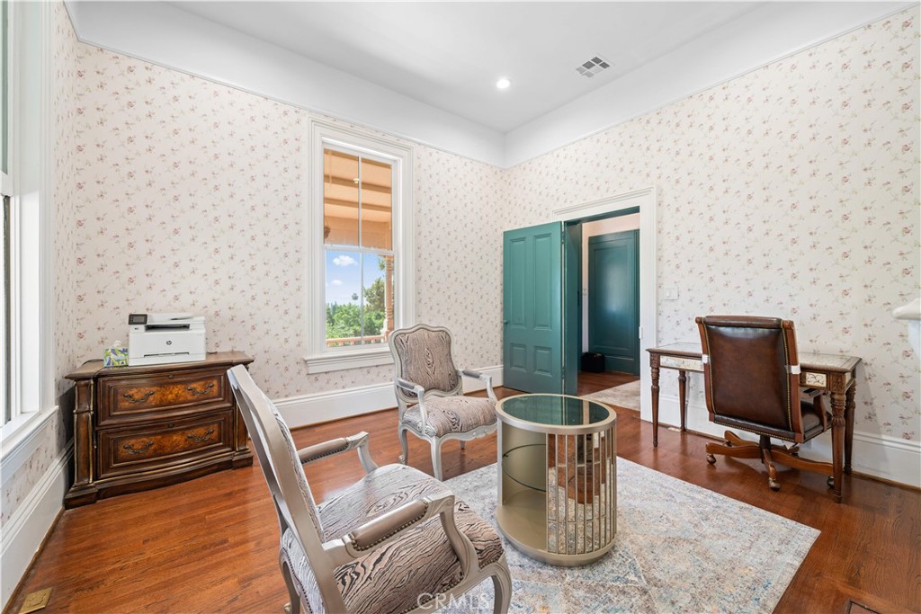 Property photo 43