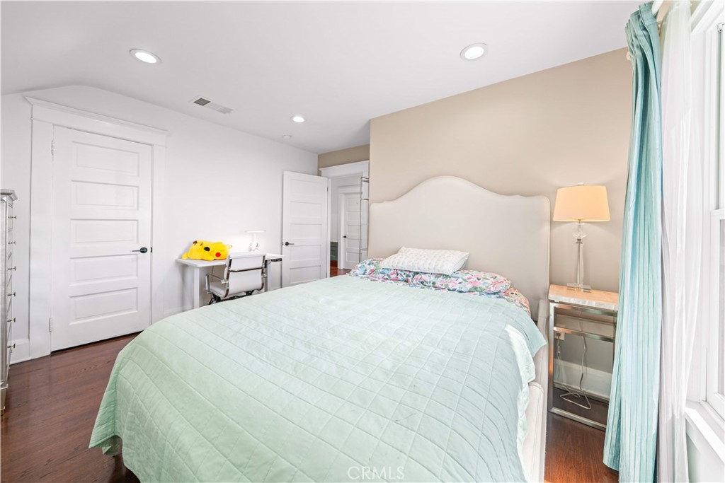 Property photo 50