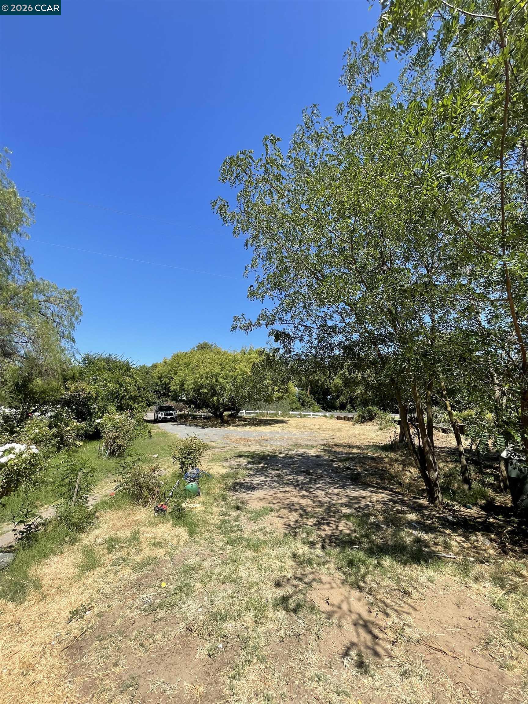 Property photo 25