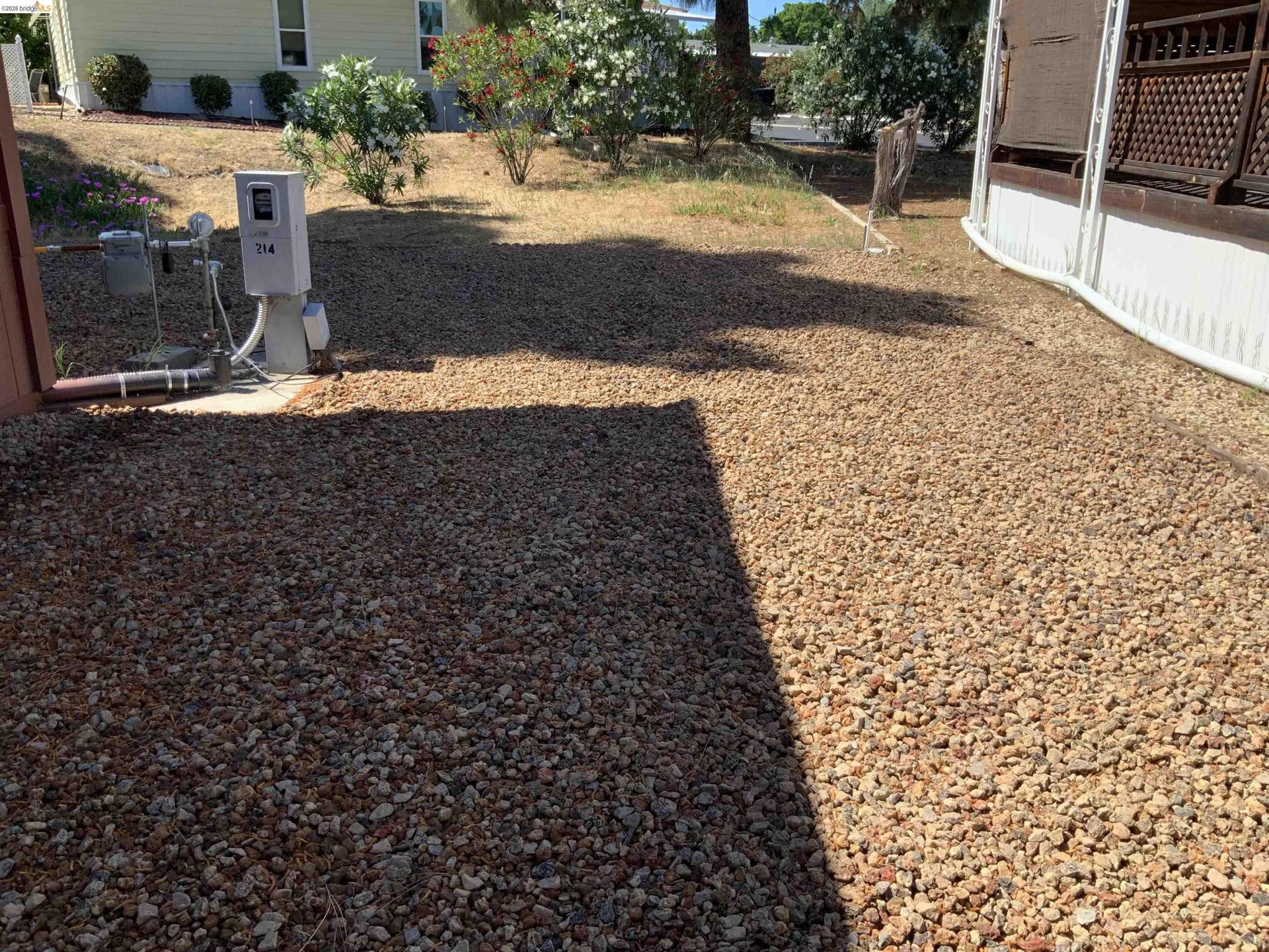 Property photo 38