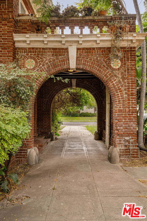 Property photo 44