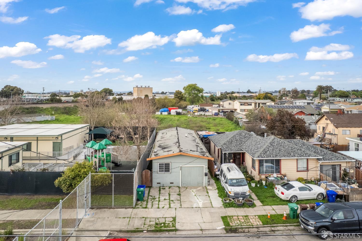 Property photo 25