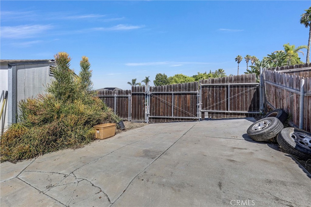 Property photo 34