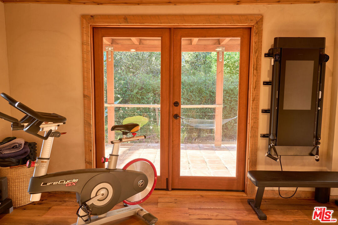 Property photo 38