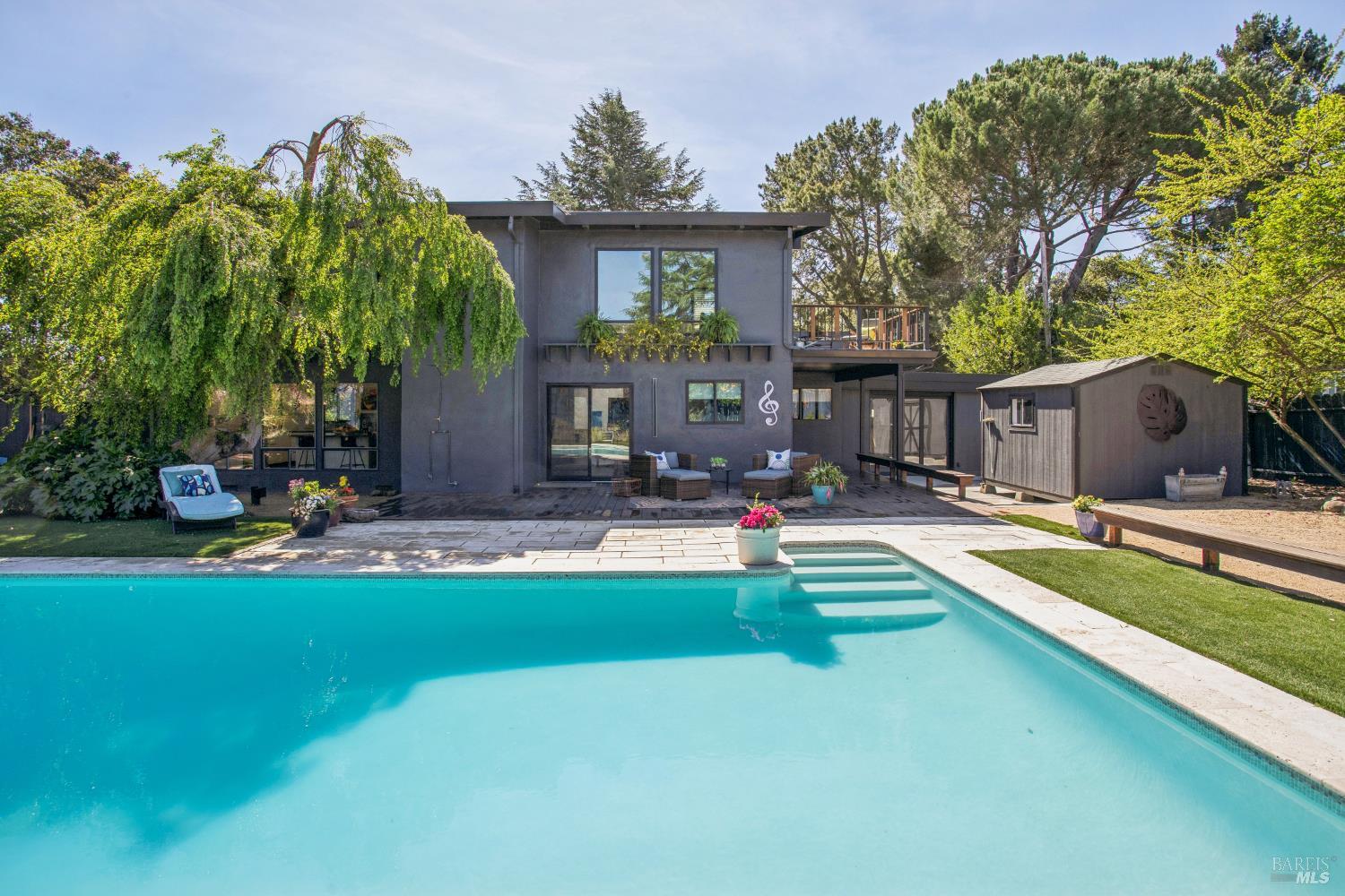 Property photo 32