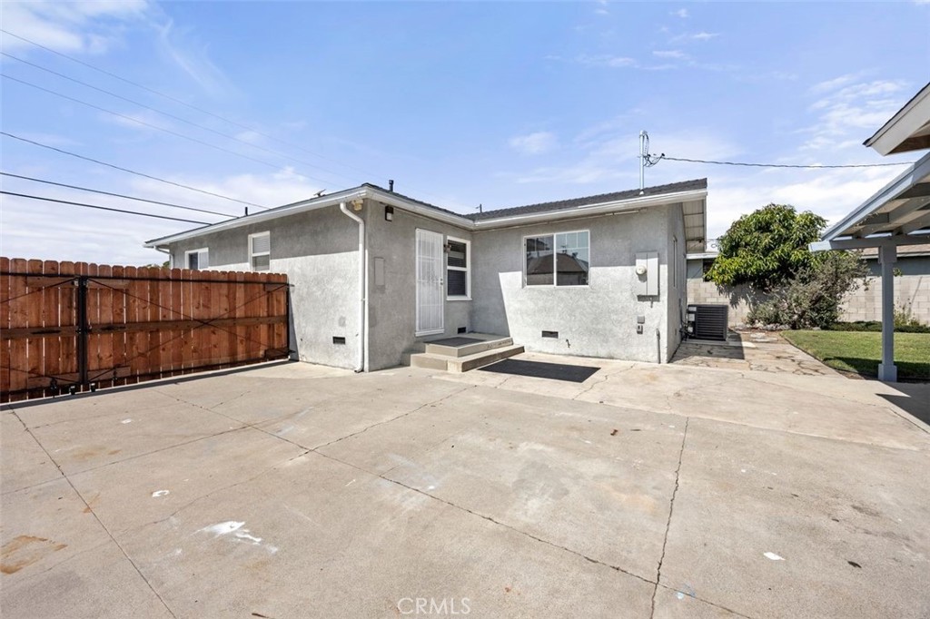 Property photo 38