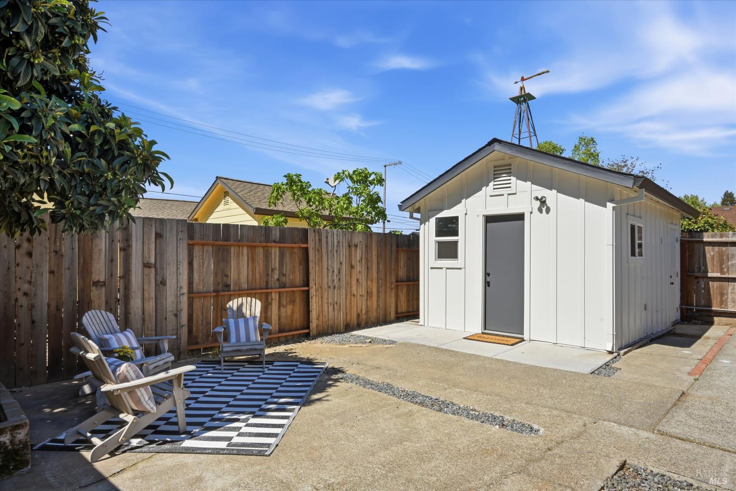 Property photo 44