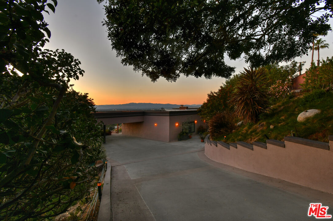 Property photo 50