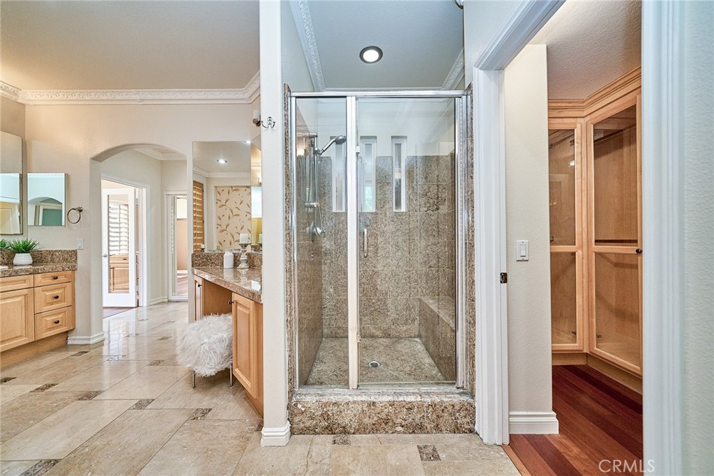 Property photo 46