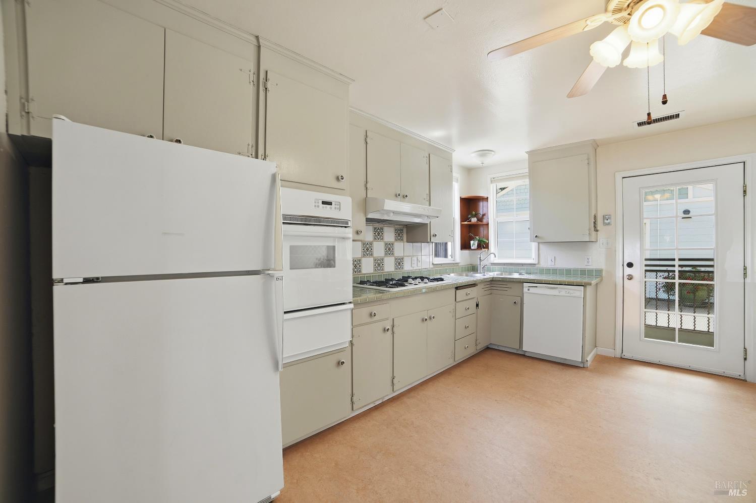 Property photo 16