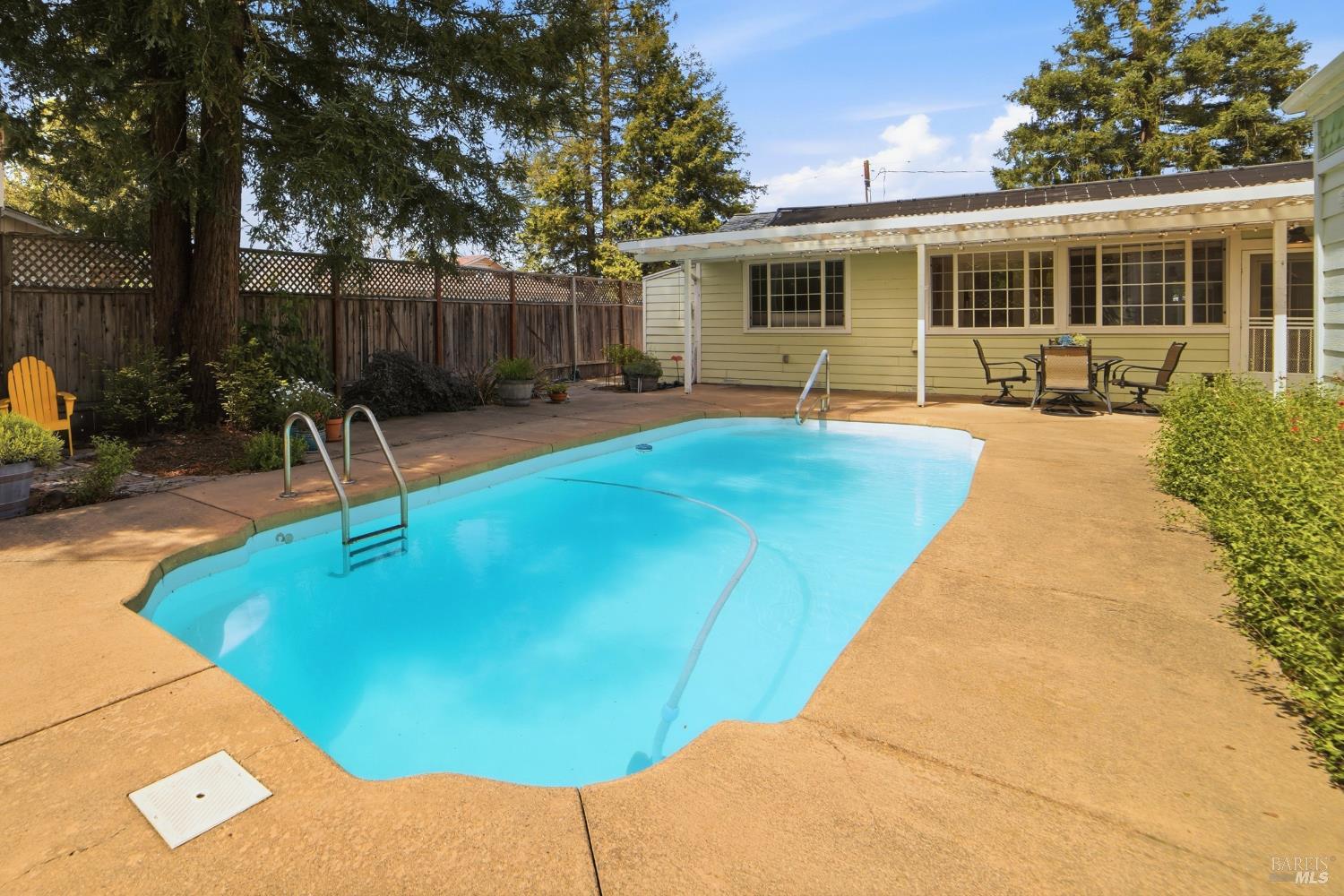 Property photo 36