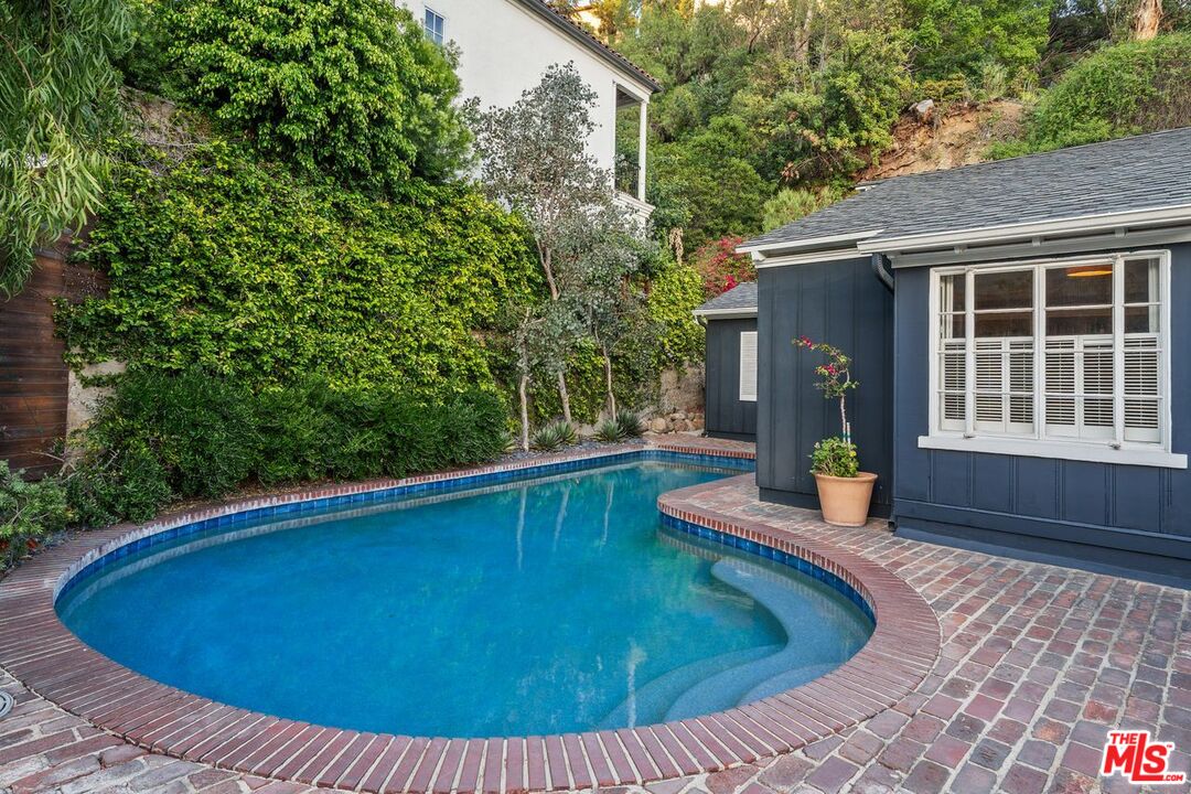 Property photo 30