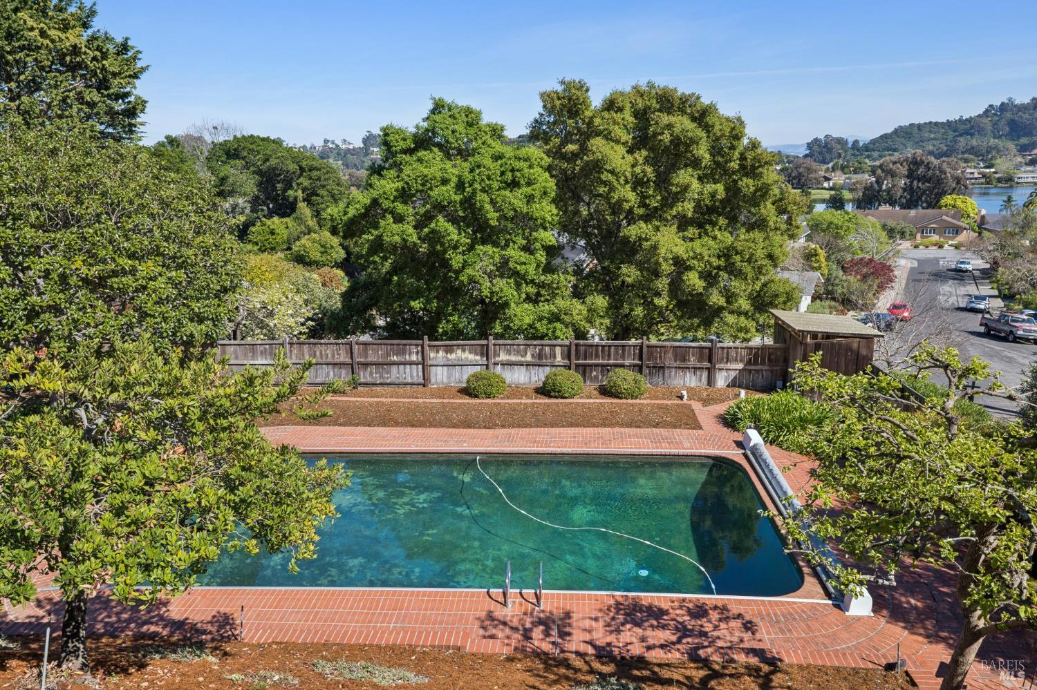 Property photo 24