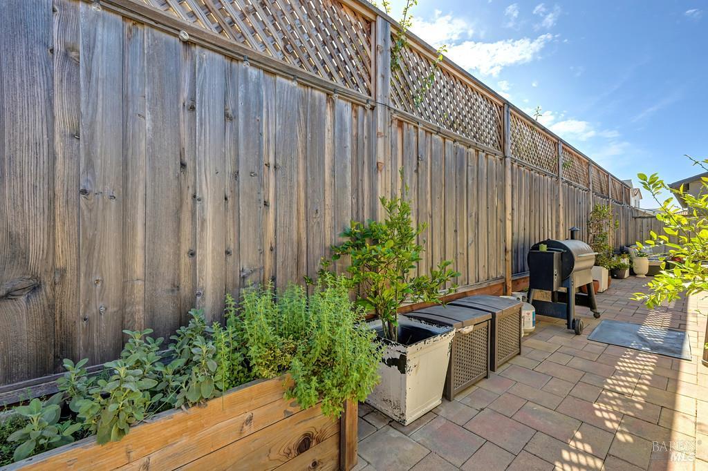Property photo 50