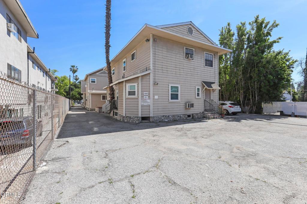 Property photo 32