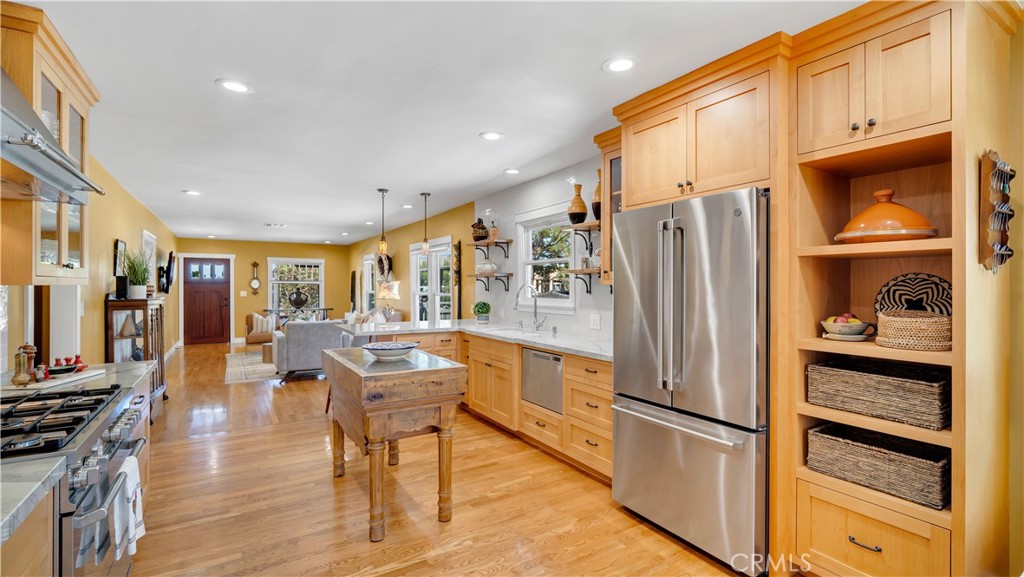 Property photo 28