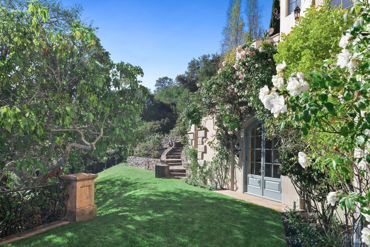 Property photo 46
