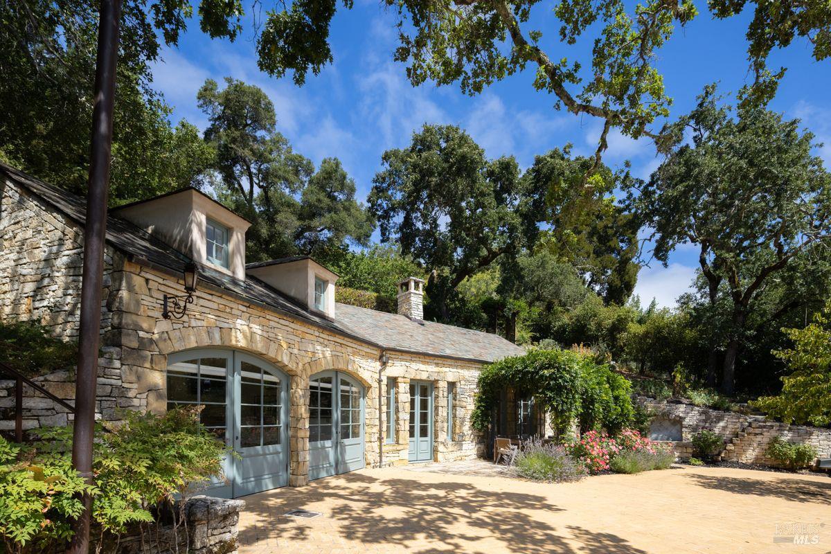 Property photo 50