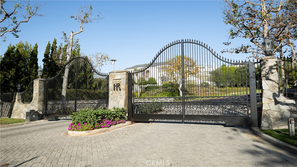 Property photo 50
