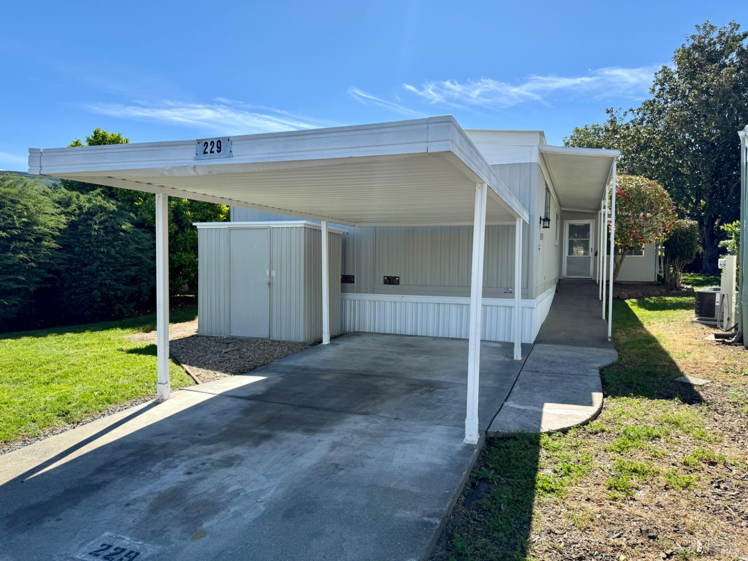 Property photo 22