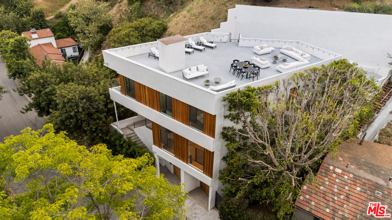 Property photo 40
