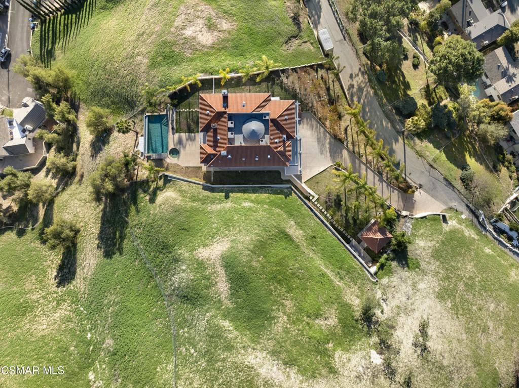 Property photo 38