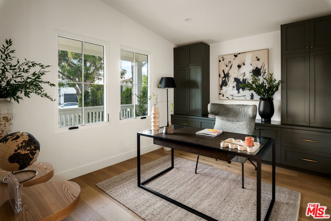 Property photo 28