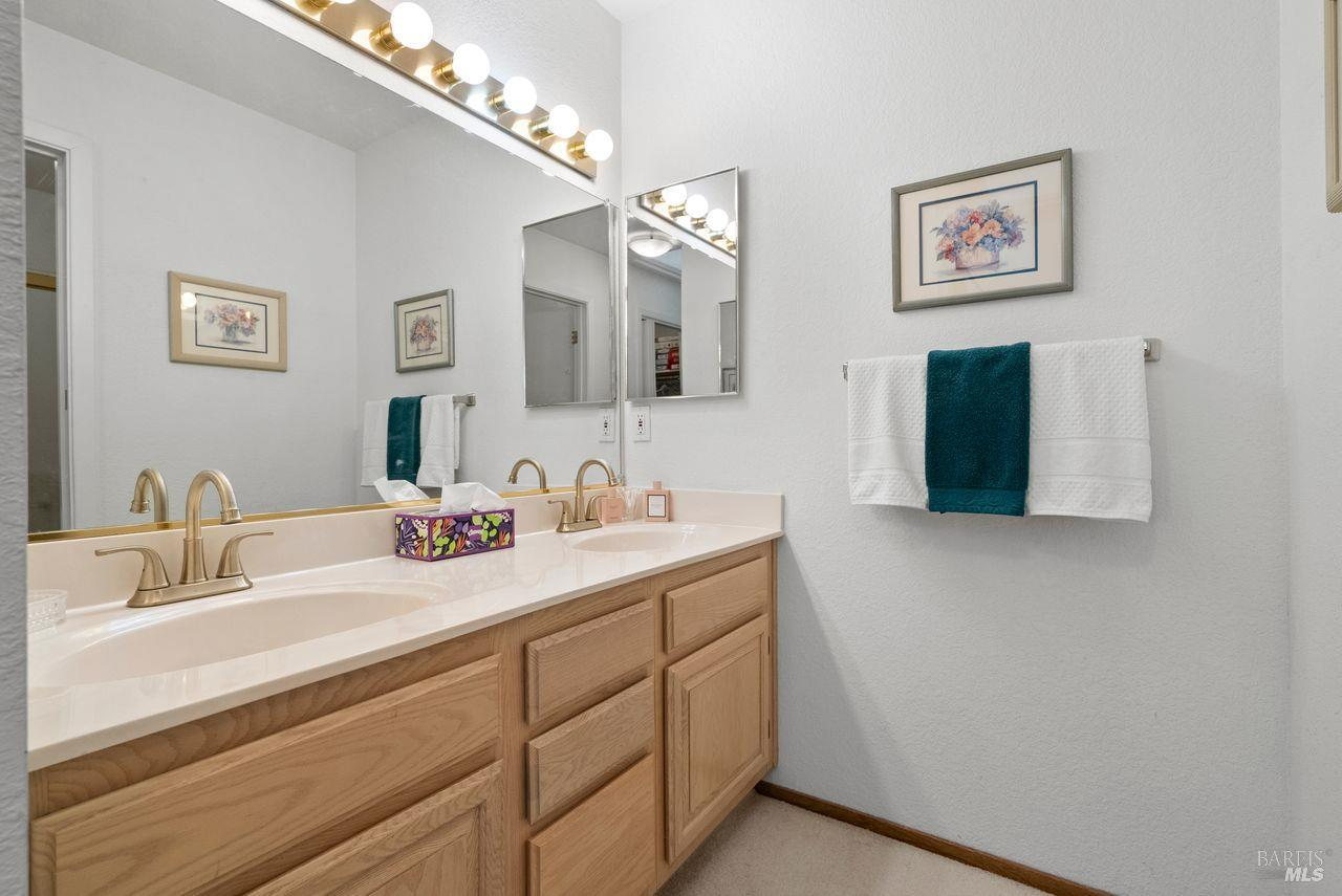 Property photo 43
