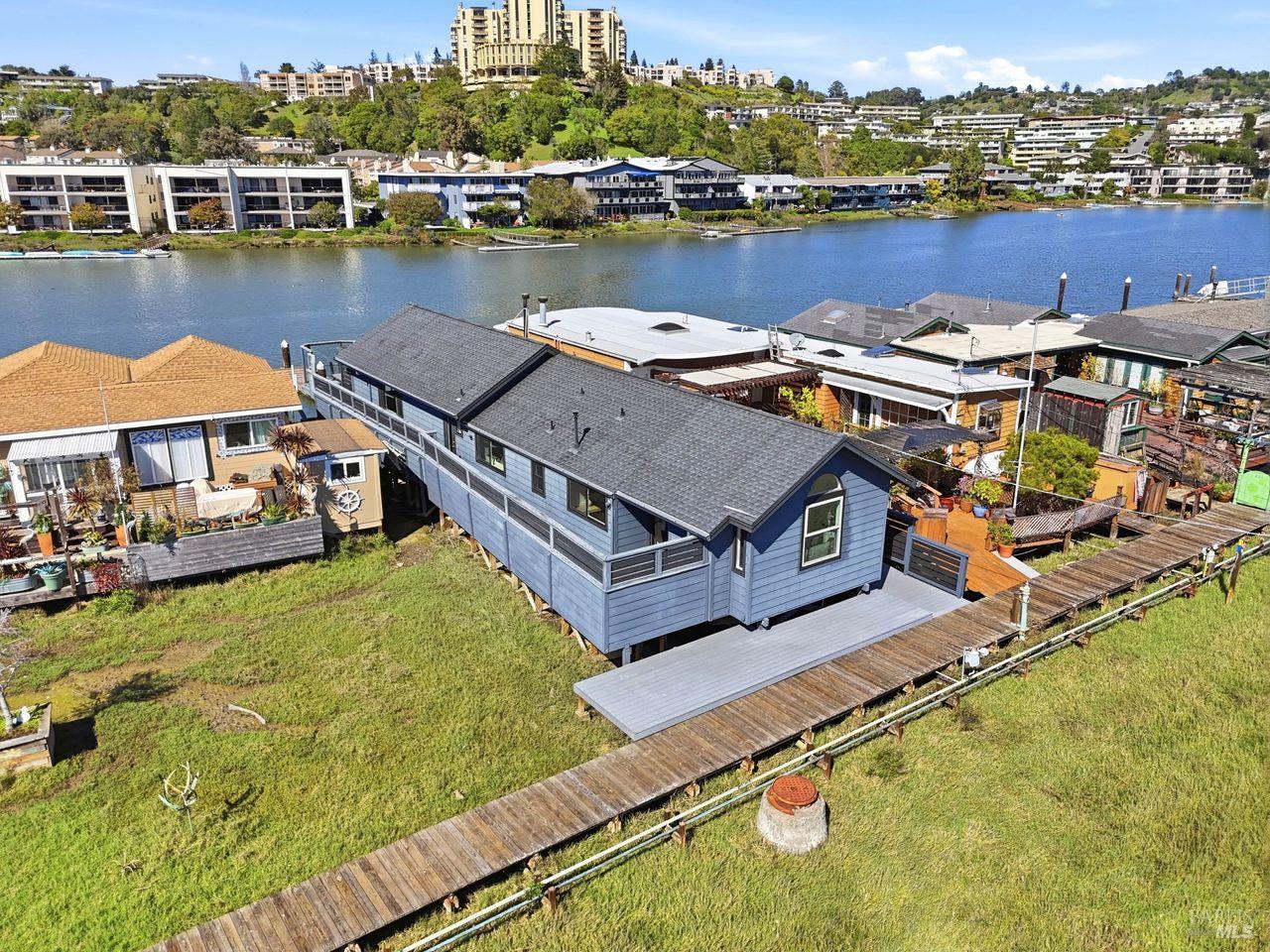 Property photo 38