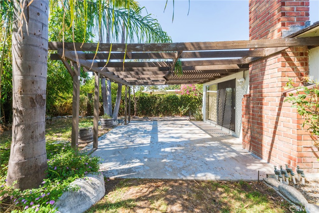 Property photo 31