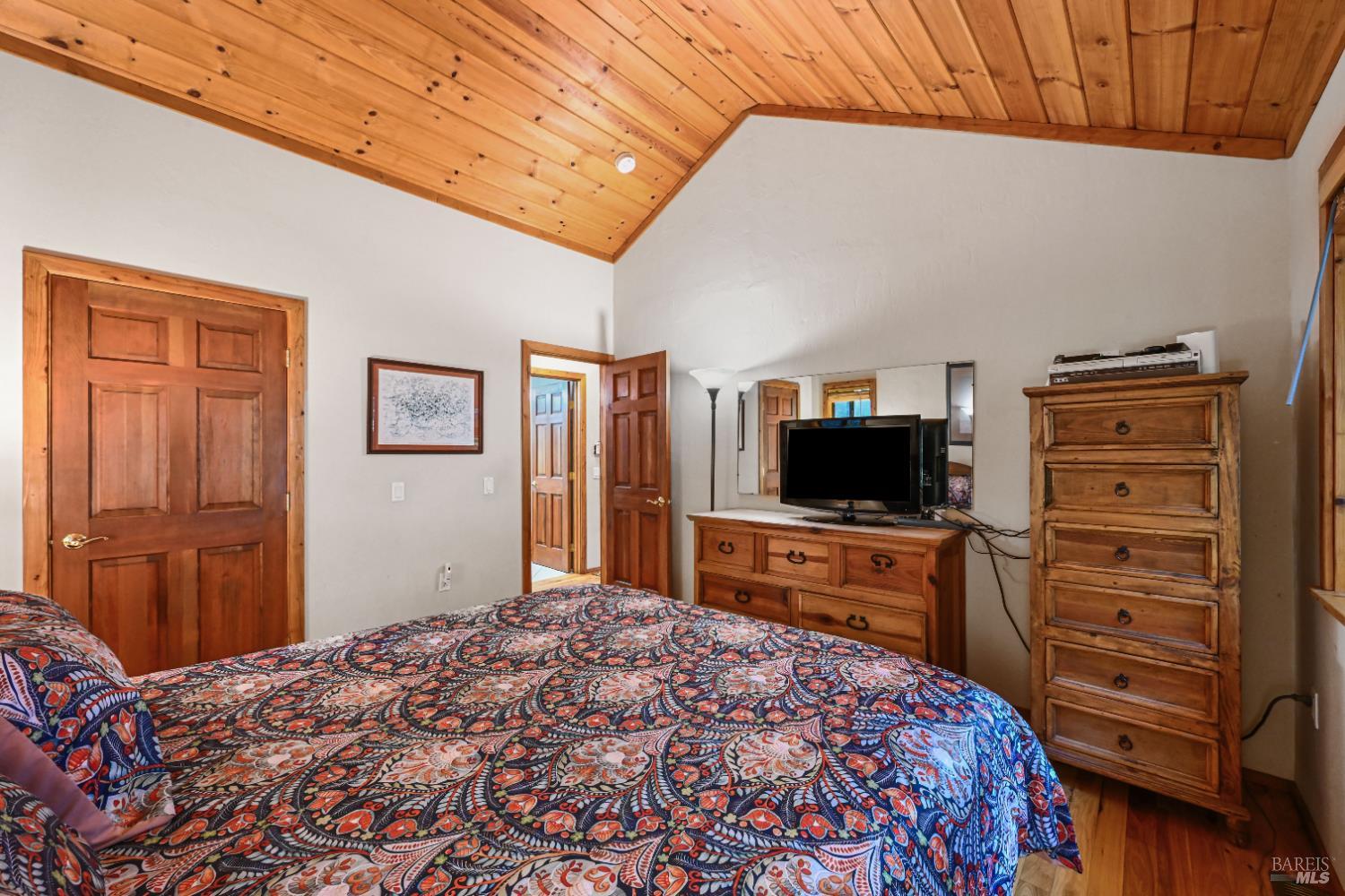 Property photo 33