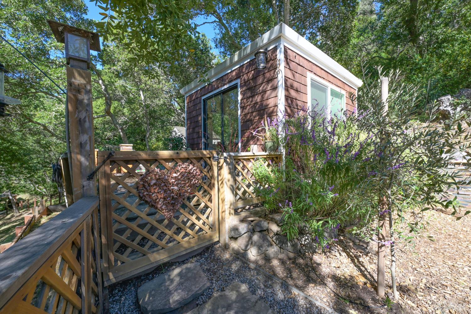 Property photo 36