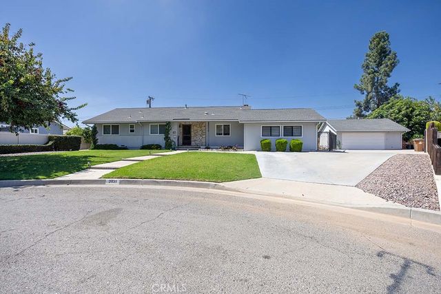 Property photo 44