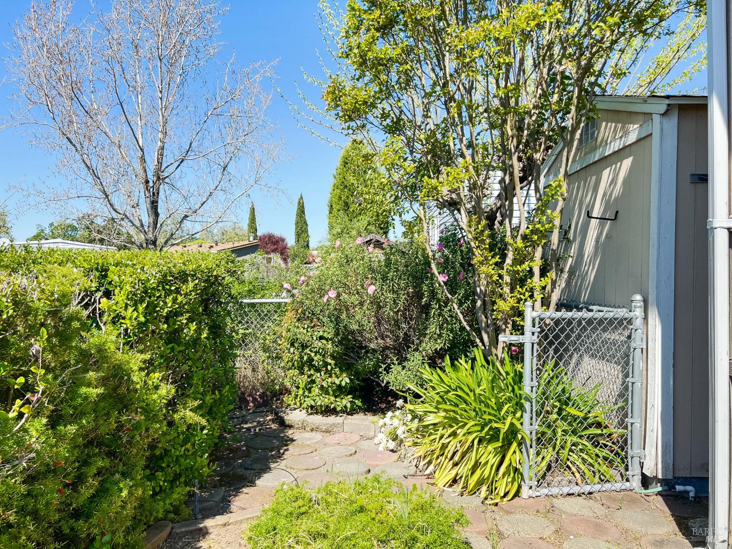 Property photo 28