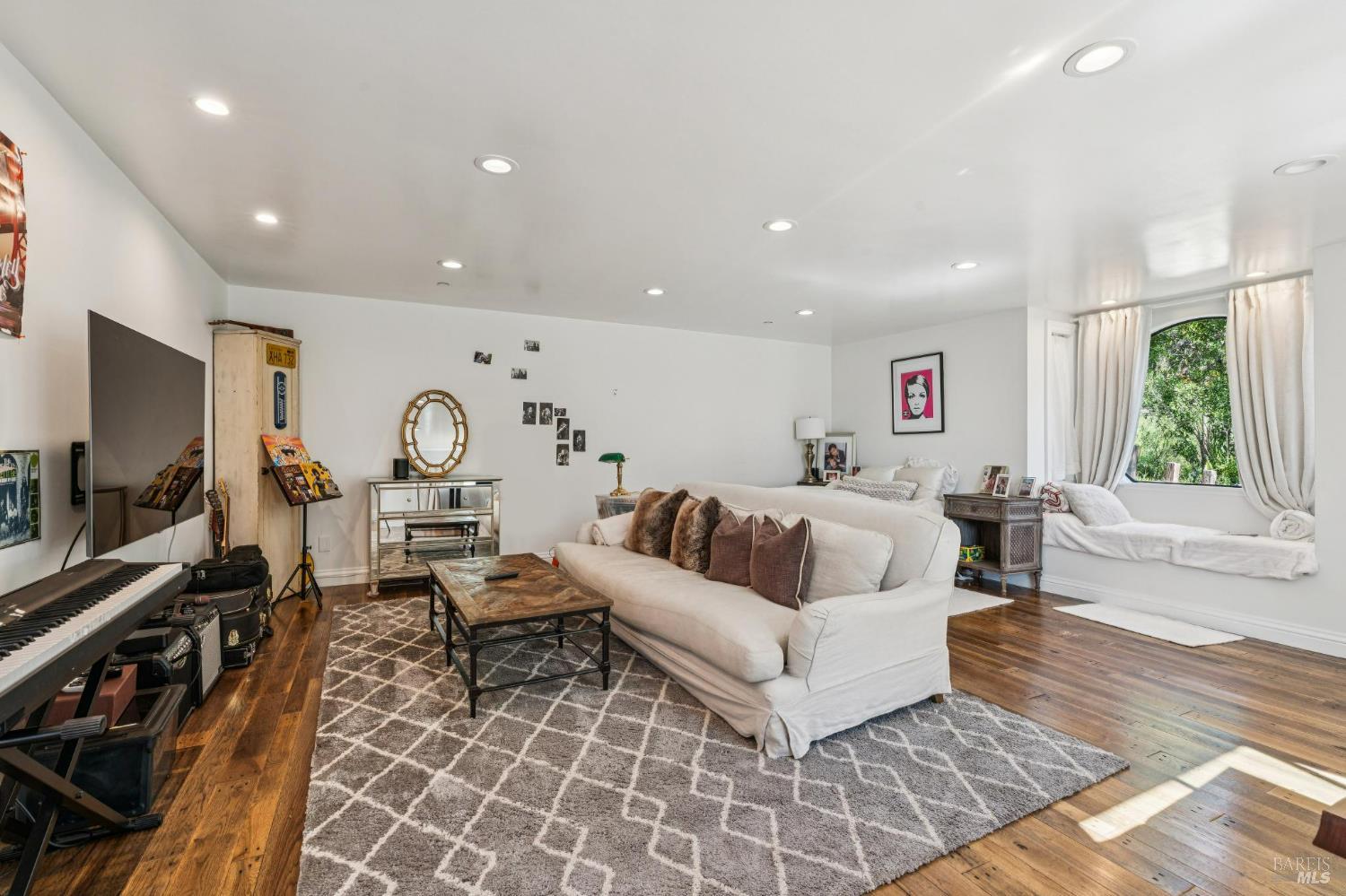 Property photo 37