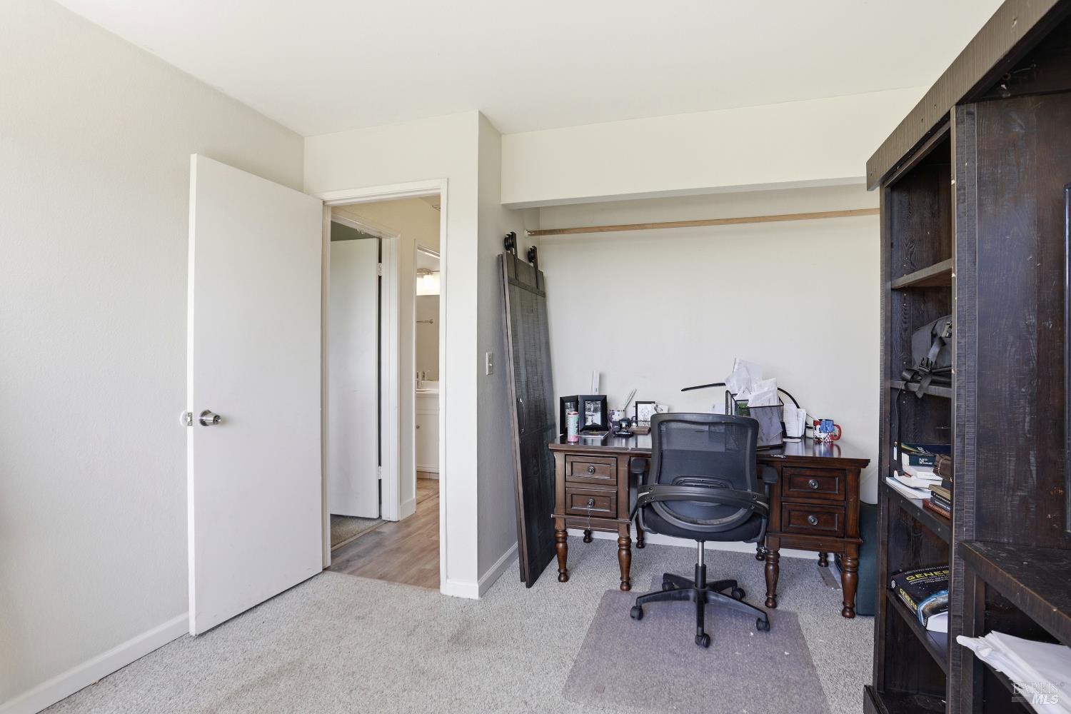 Property photo 28