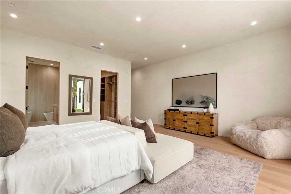 Property photo 50