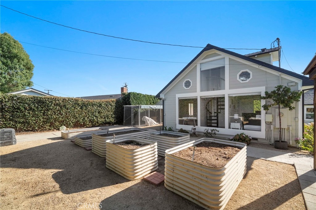 Property photo 46