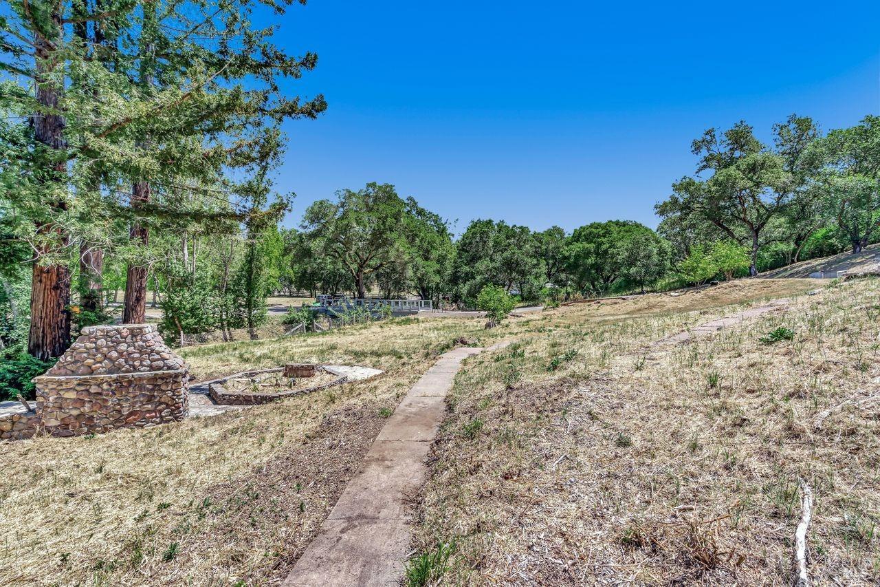 Property photo 41