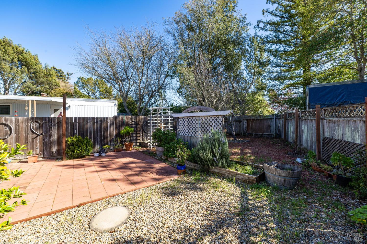 Property photo 36
