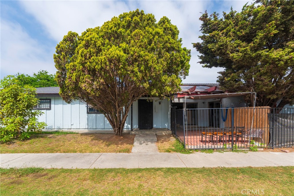 Property photo 28