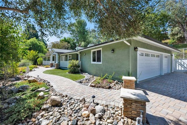 Property photo 35
