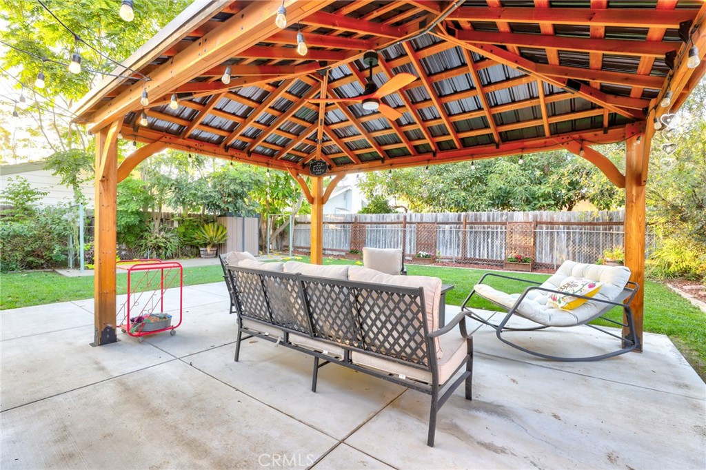 Property photo 28