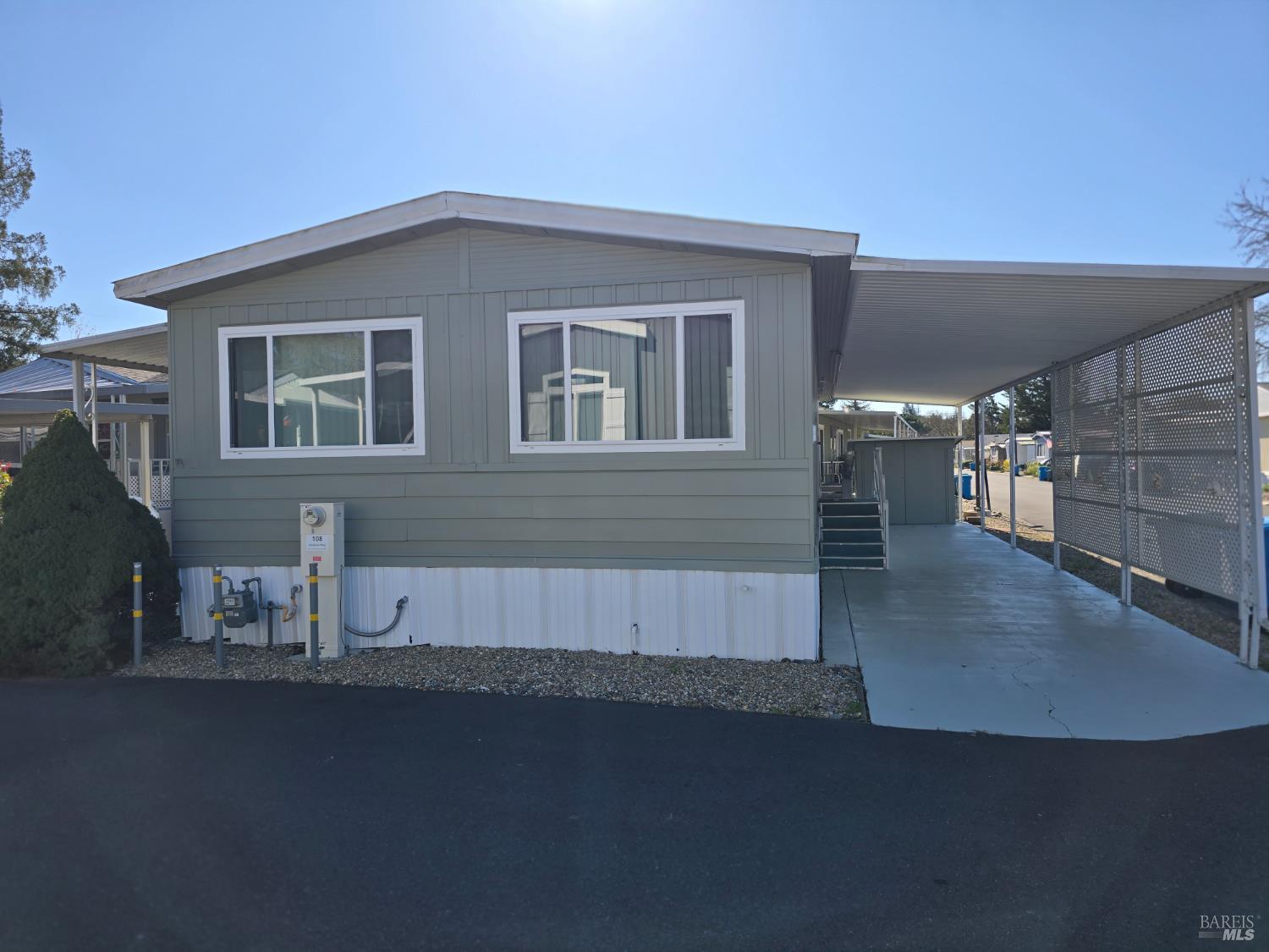 Property photo 24